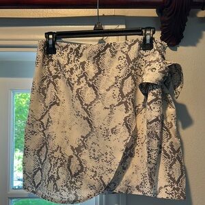Gianni Bini Stylish Snake Print Skirt